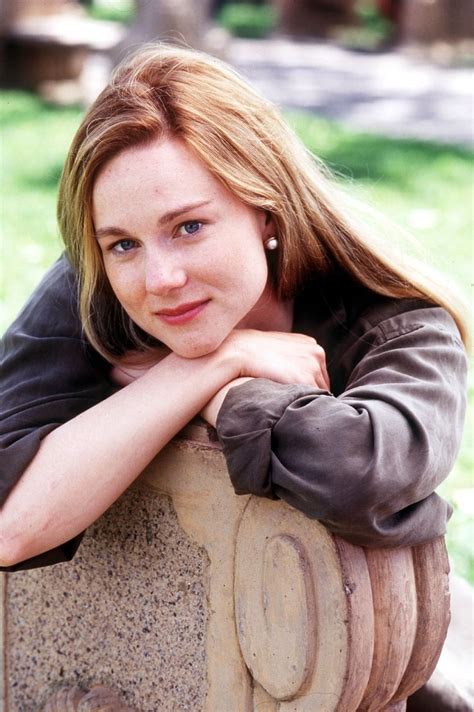 laura linney joven|Laura Linney on screen and stage .